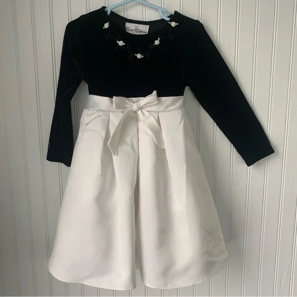 Rare Editions (4T) Black and White Dress with Bow and underlay slip - Picture 1 of 6